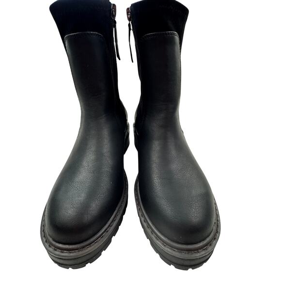 Yellowbox Black Faux Suede Sides Lug Sole Classic Chelsea Boots Women's Size 7 - Picture 2 of 9